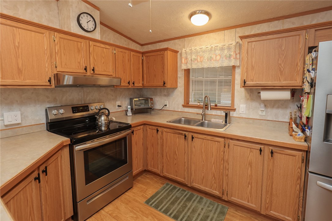 164 Niagara Way Way #164, Manchester, New York image 13