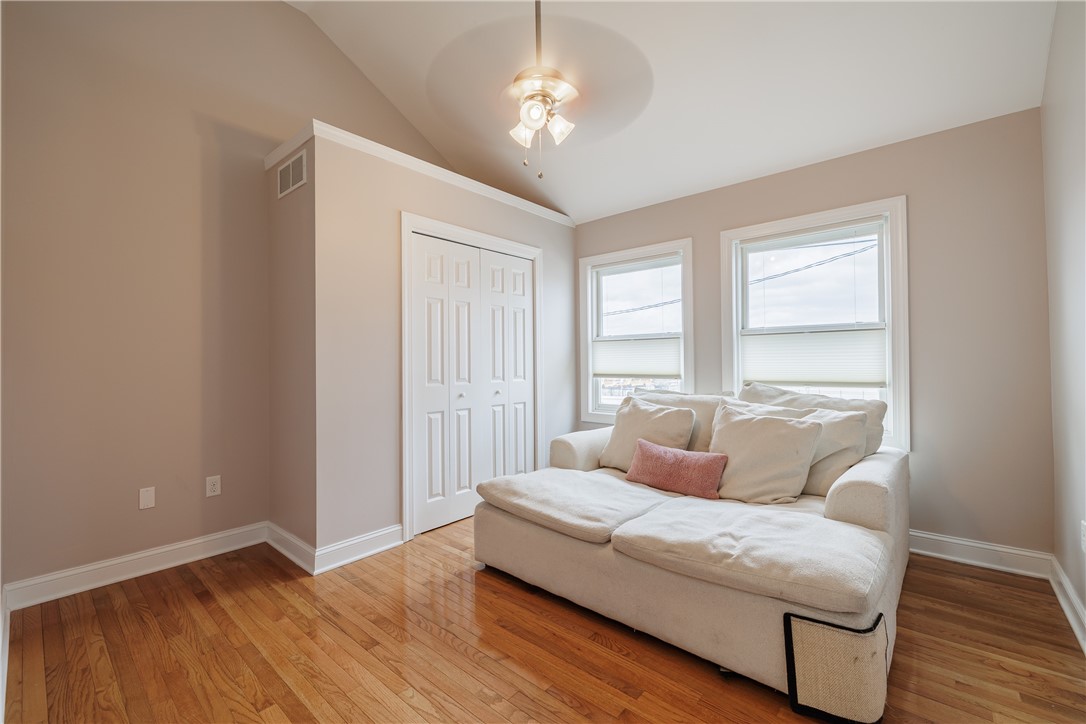 52 Windsor Street, Rochester, New York image 27