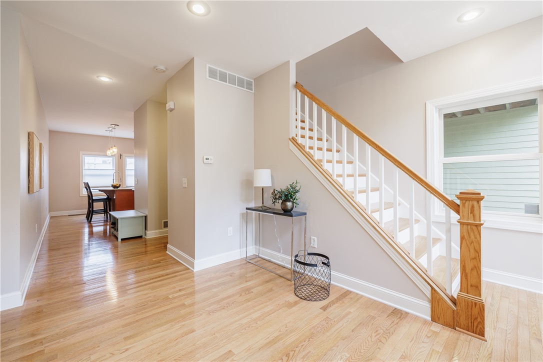 52 Windsor Street, Rochester, New York image 13