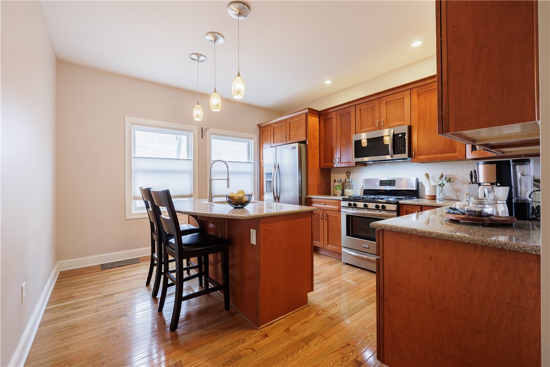 52 Windsor Street, Rochester, New York image 8