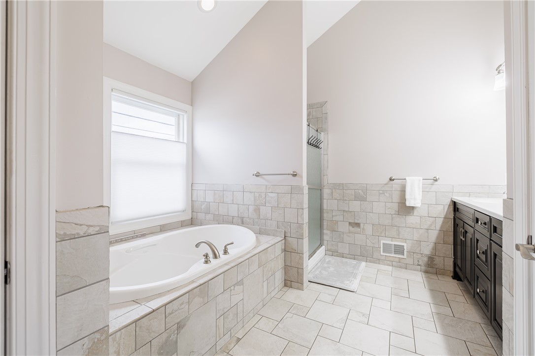 52 Windsor Street, Rochester, New York image 19