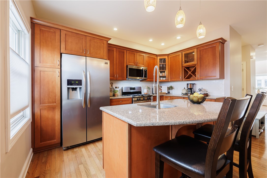 52 Windsor Street, Rochester, New York image 9