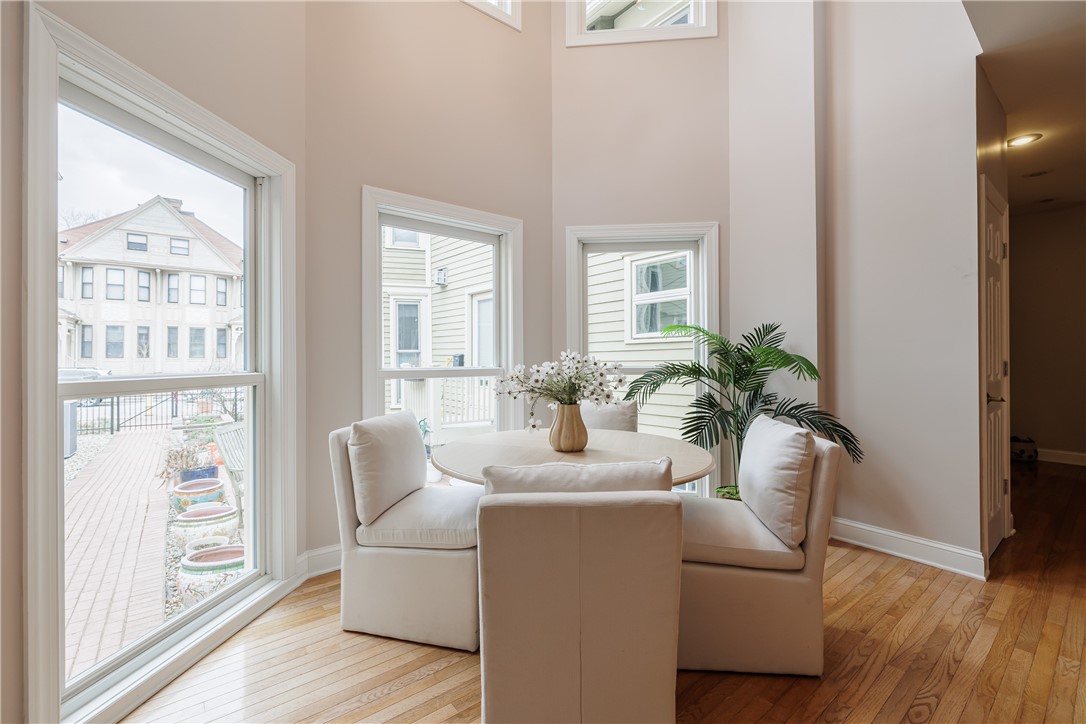 52 Windsor Street, Rochester, New York image 4