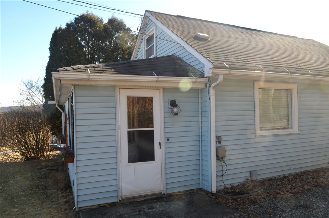 277 W 10th Street, Elmira, New York image 2