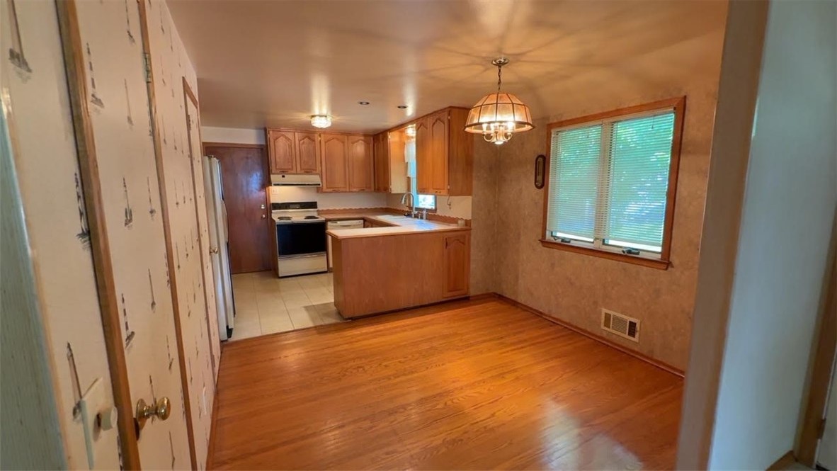 153 Carlisle Street, Greece, New York image 4