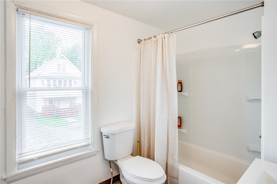 239 Weyl St, Rochester, New York image 22