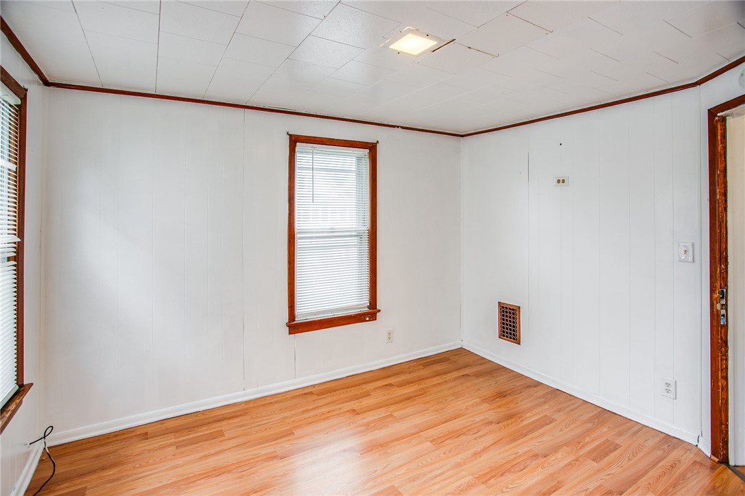239 Weyl St, Rochester, New York image 19