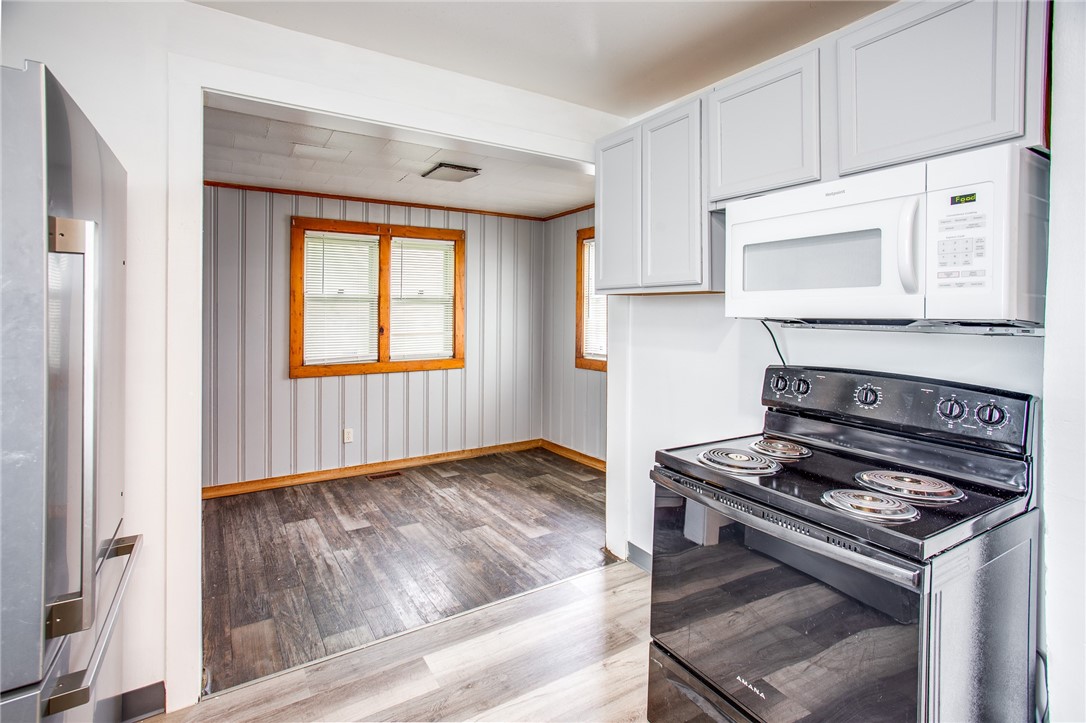 239 Weyl St, Rochester, New York image 14