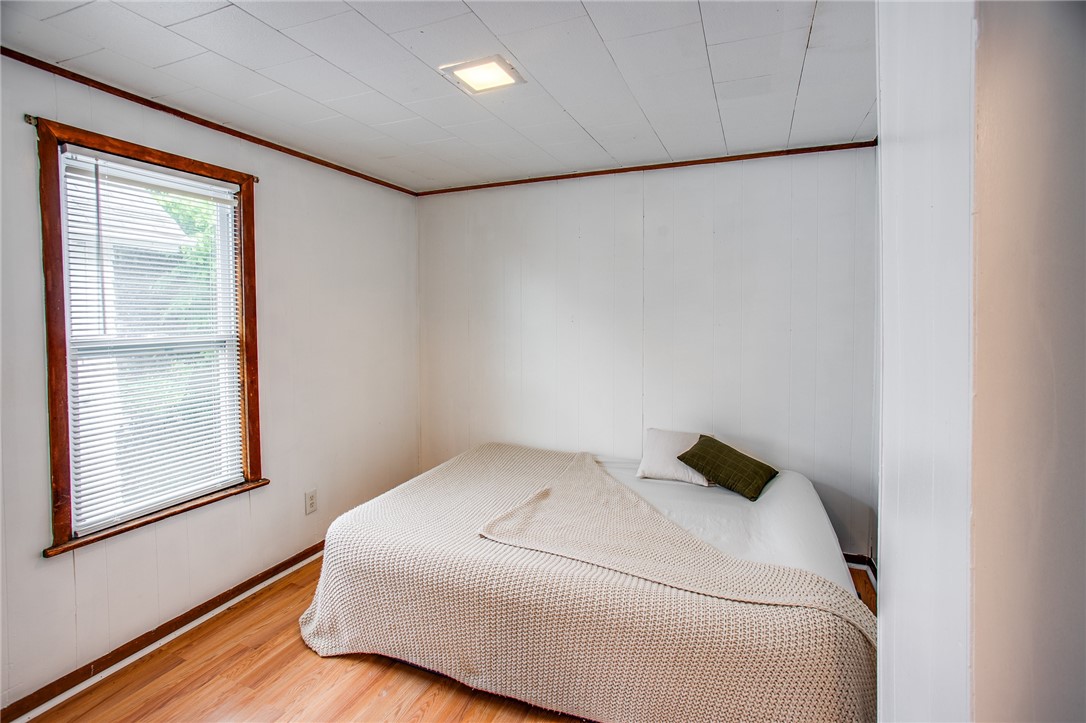 239 Weyl St, Rochester, New York image 17