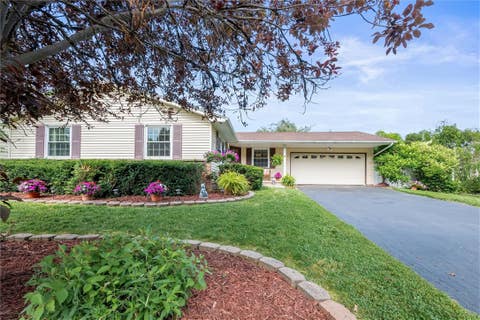 Photo for 95 Jefreelind Drive