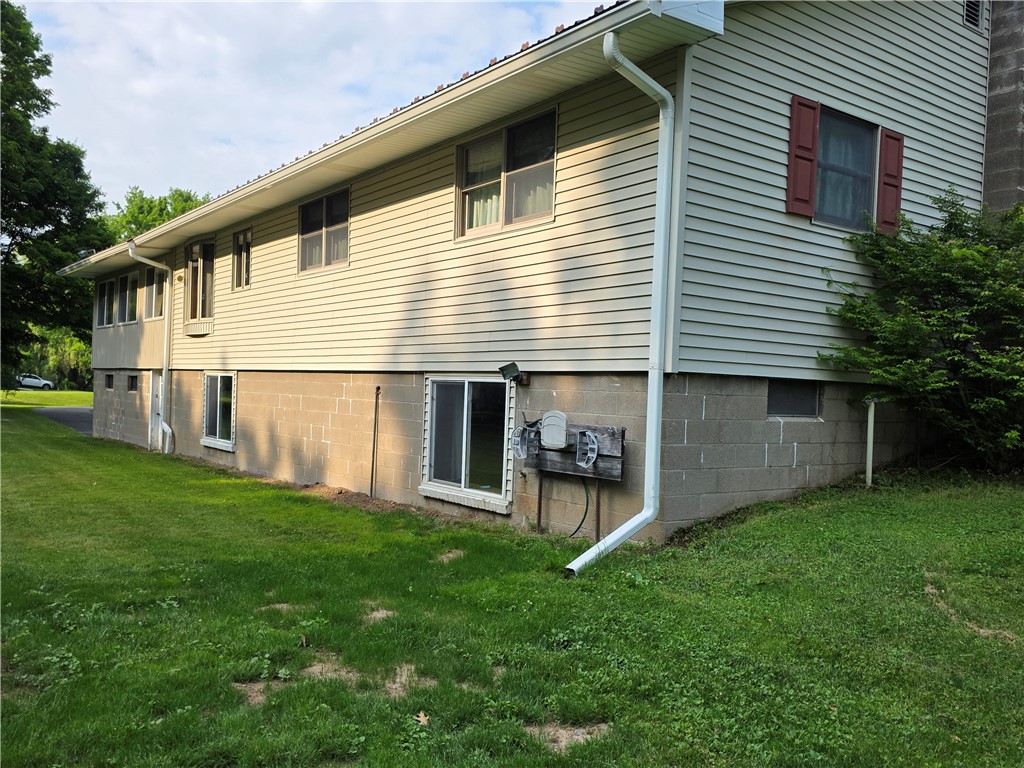 Search Properties 3 1725 e sleight road n