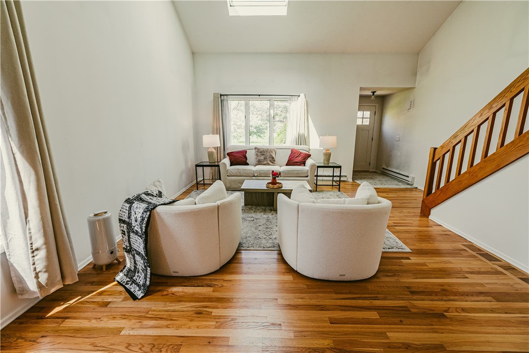 8 Chiswick Drive
