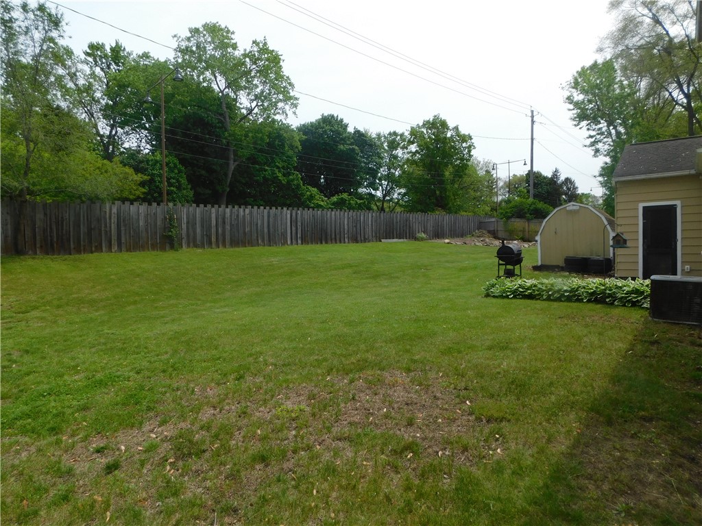 8 Dayne Street, Irondequoit, New York image 22