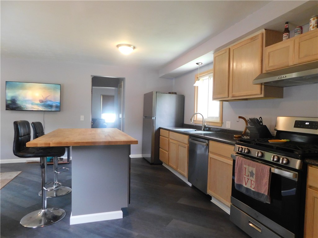 8 Dayne Street, Irondequoit, New York image 6