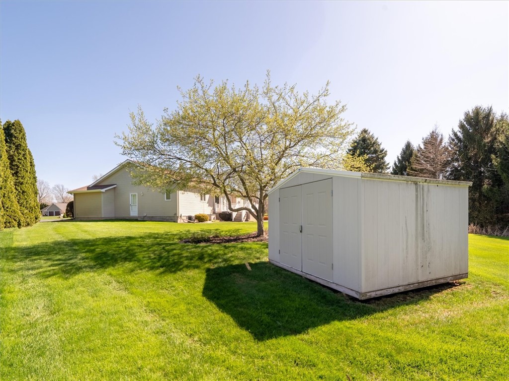 97 Shepperton Way, Greece, New York image 36