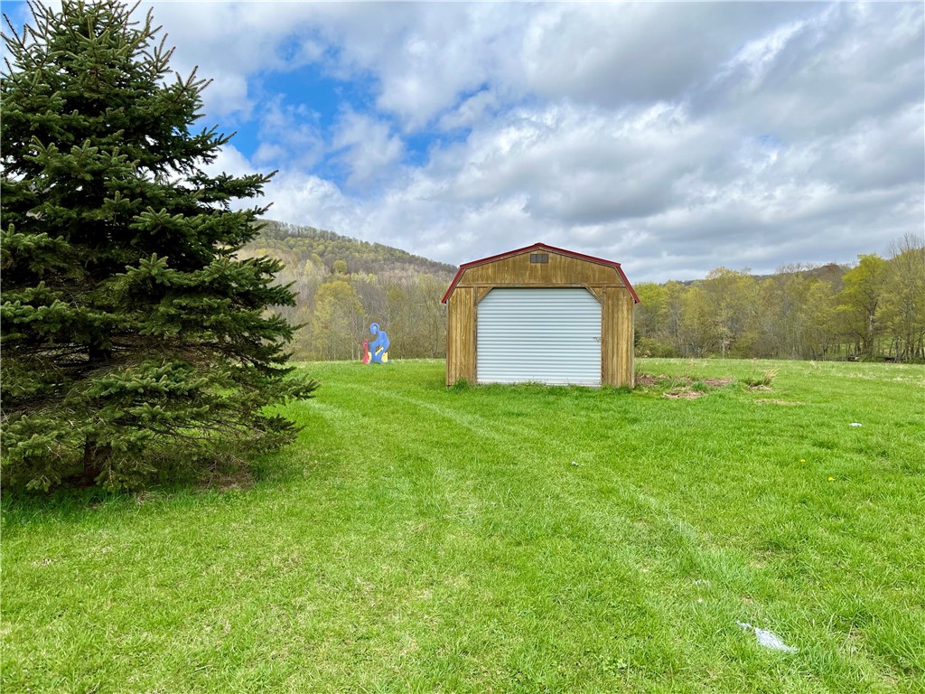 1753 Bragg Hollow Road, Middletown, New York image 8