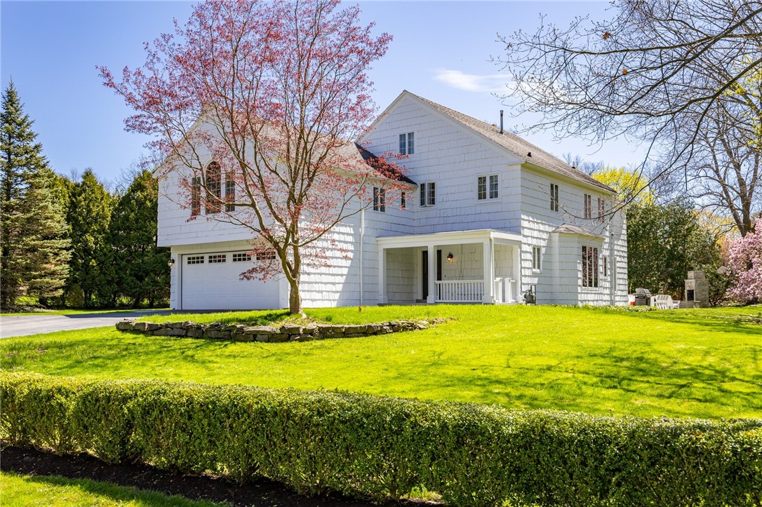 16 Knollwood Drive, Pittsford, New York image 1