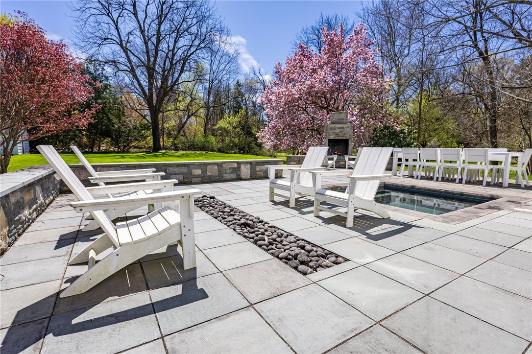 16 Knollwood Drive, Pittsford, New York image 36