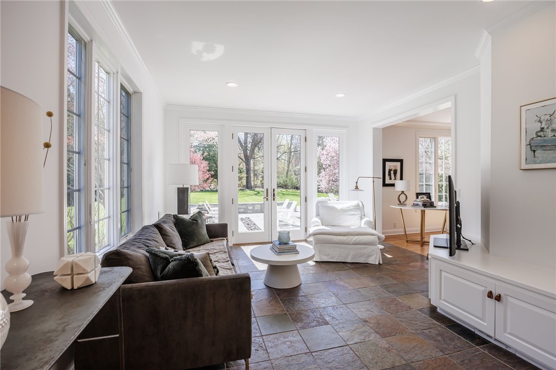 16 Knollwood Drive, Pittsford, New York image 12