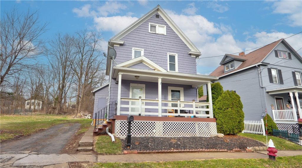 Photo of 32 Grant Ave Avenue, Geneva City, NY 14456 (MLS # R1666957)