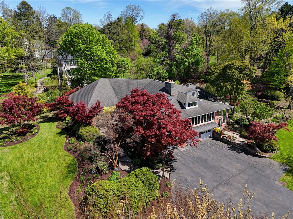 157 W Jefferson Road
