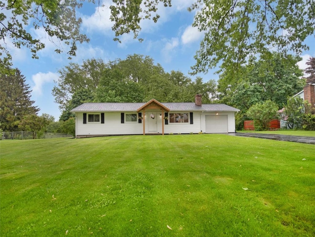 2192 Bear Creek Dr Drive, Ontario, New York image 3