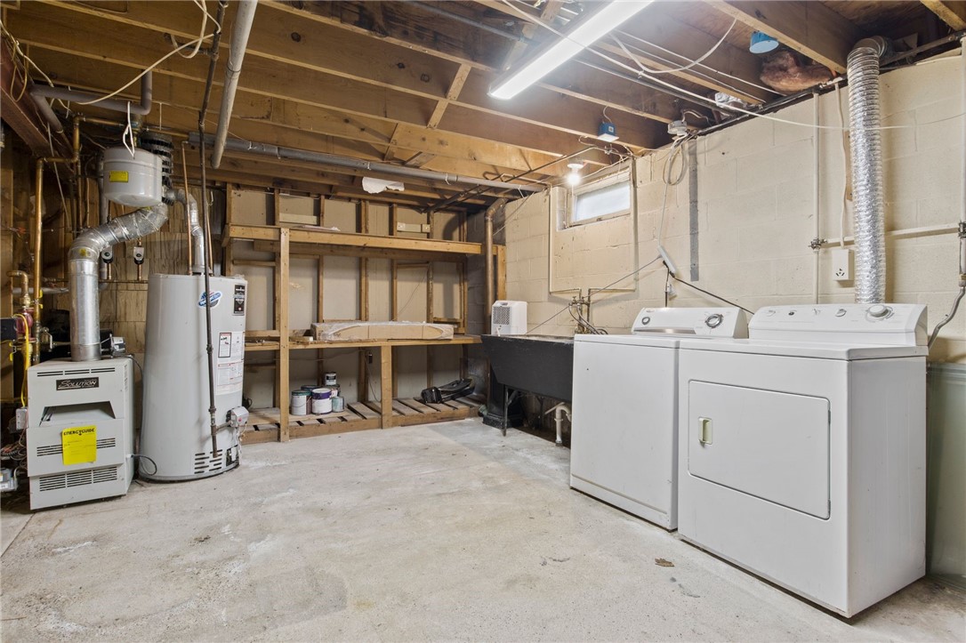 10 De Paul Drive, East Rochester, New York image 32