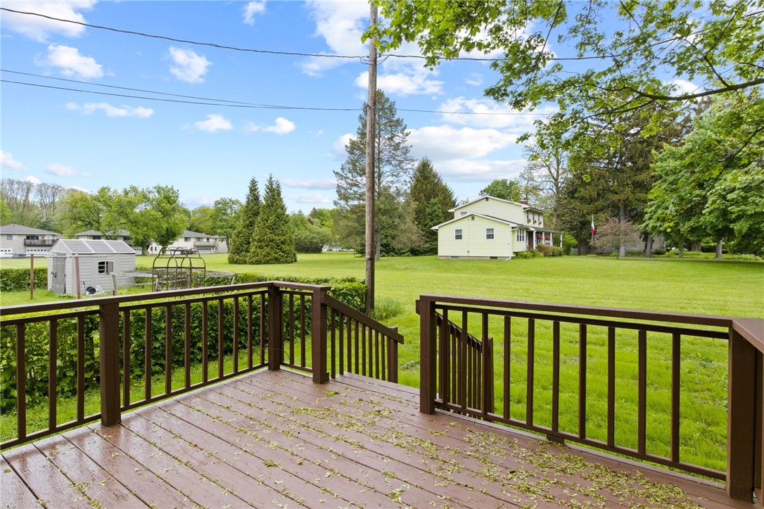 10 De Paul Drive, East Rochester, New York image 35