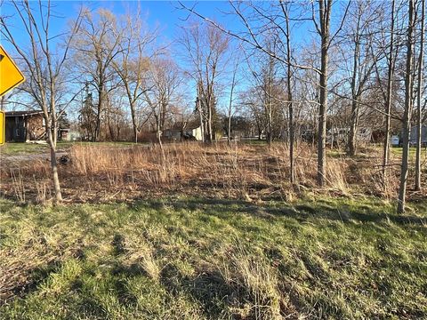Vacant Land For Sale - 3244 W Lake Road<br/> Wilson, NY 14172