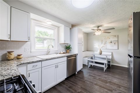 Tiny photo for 2310 Timberline Drive, Macedon, NY 14502 (MLS # R1682610)