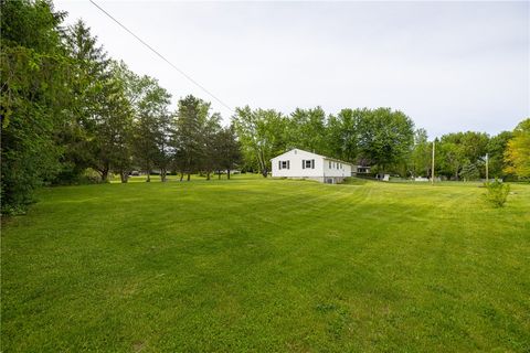 Tiny photo for 2310 Timberline Drive, Macedon, NY 14502 (MLS # R1682610)