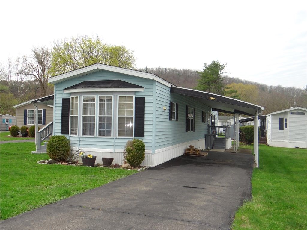 Photo of 34 Breesport Rd #38 Rd, Horseheads, NY 14845 (MLS # R1674128)