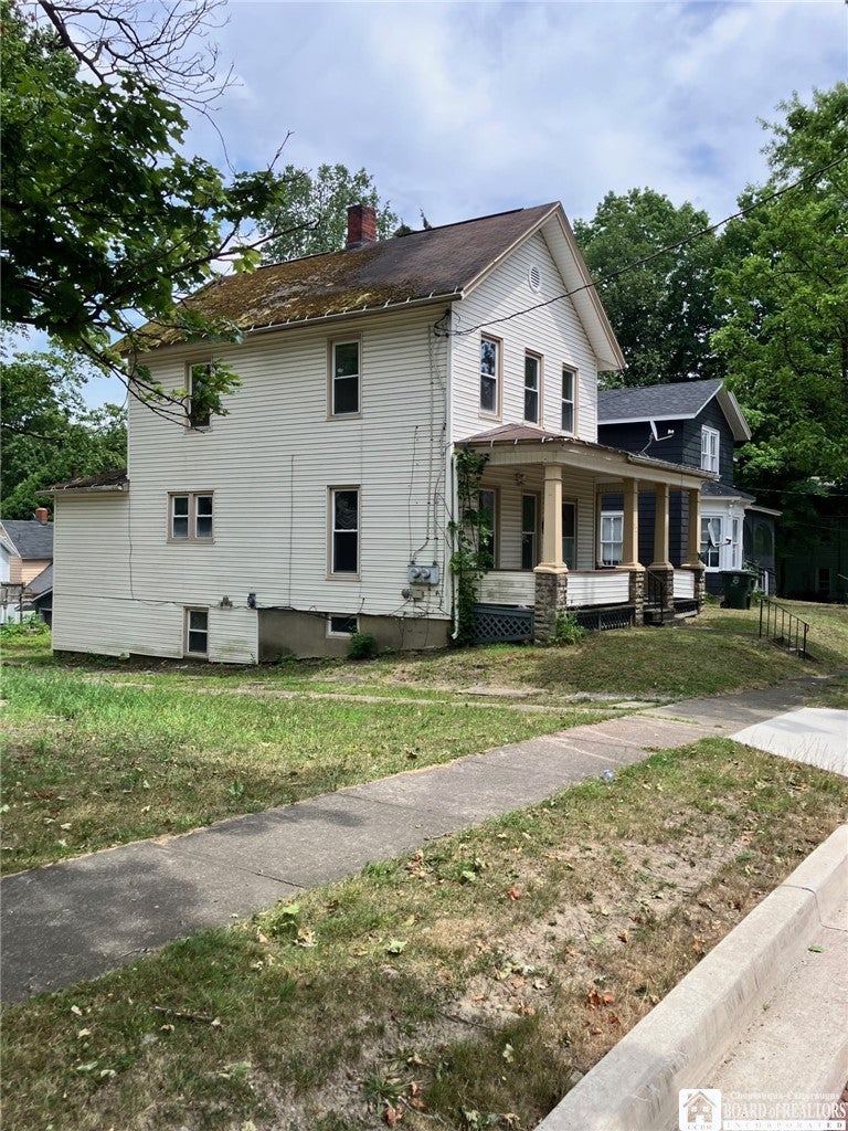 52 Thayer Street