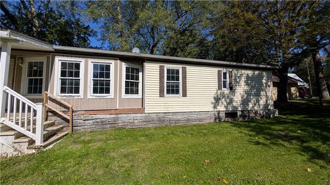 Photo of 3653 County Highway 35, Middlefield, NY 13450 (MLS # R1650229)