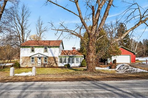 Homes For Sale - 252 Fisher Road<br/> Phelps, NY 14532