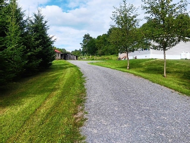 498 Hill Road