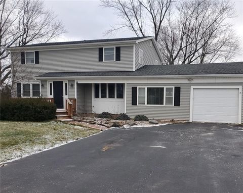 Photo of 1148 Jackson Road, Webster, NY 14580 (MLS # R1658295)