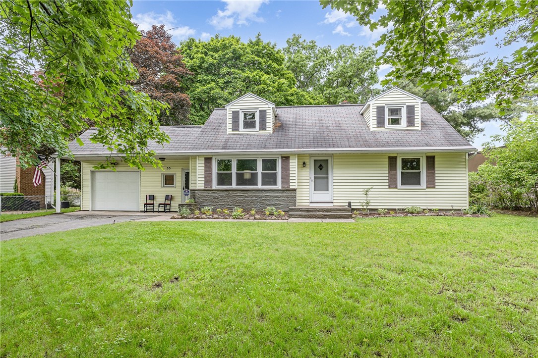 33 Fox Meadow Road, Greece, New York image 1