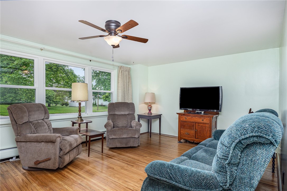 33 Fox Meadow Road, Greece, New York image 9