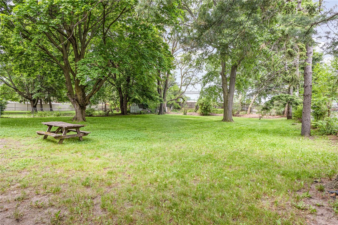 33 Fox Meadow Road, Greece, New York image 25