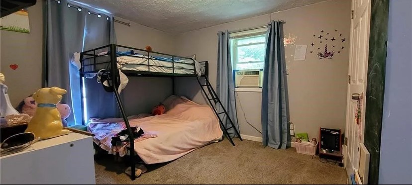 Shelby, New York 14103, United States, 3 Bedrooms Bedrooms, ,1 BathroomBathrooms,Residential,Pending,98815