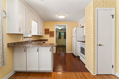 Tiny photo for 76 Amsden Drive, Henrietta, NY 14623 (MLS # R1702416)