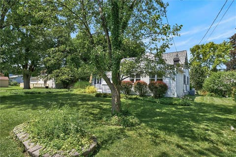 Tiny photo for 76 Amsden Drive, Henrietta, NY 14623 (MLS # R1702416)