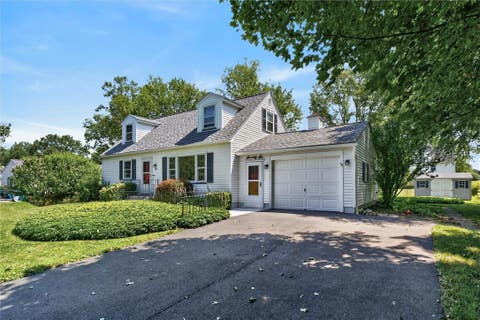 Tiny photo for 76 Amsden Drive, Henrietta, NY 14623 (MLS # R1702416)