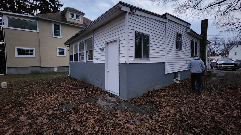 609 Cedar Street