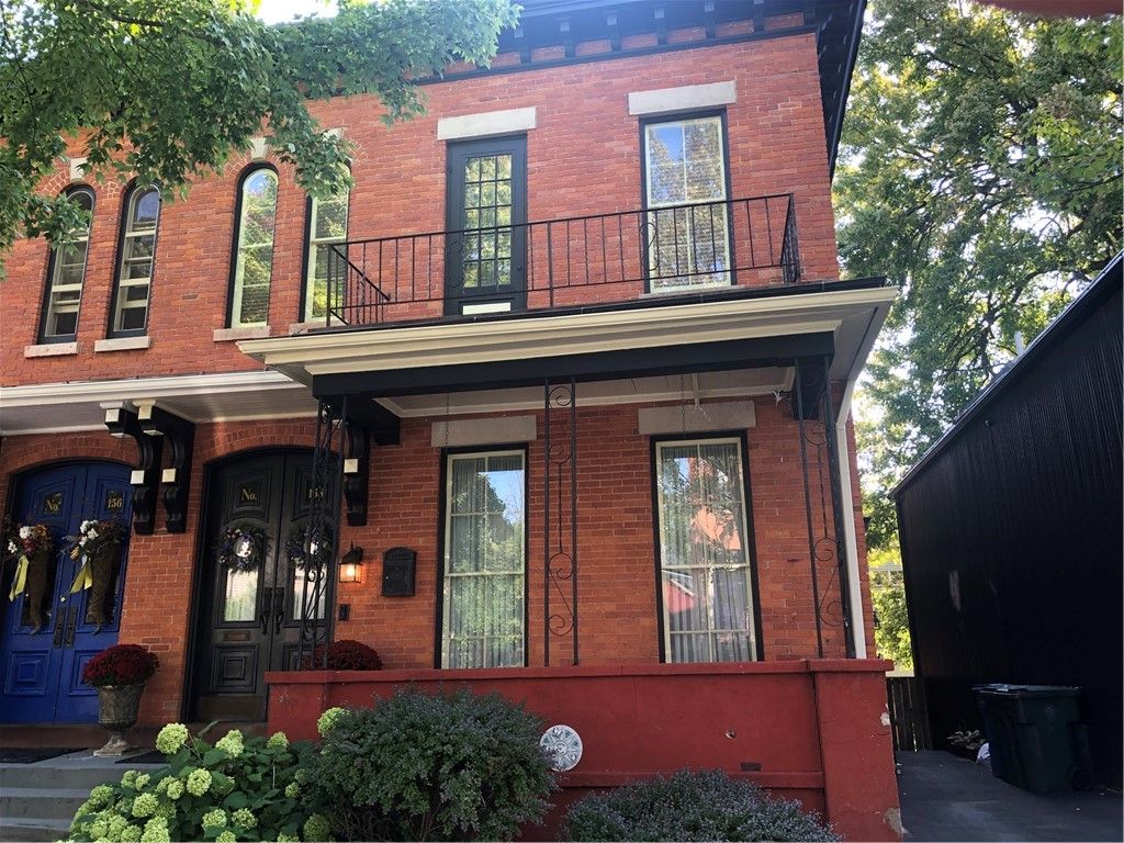 Photo of 158 S Fitzhugh Street, Rochester, NY 14608 (MLS # R1672405)