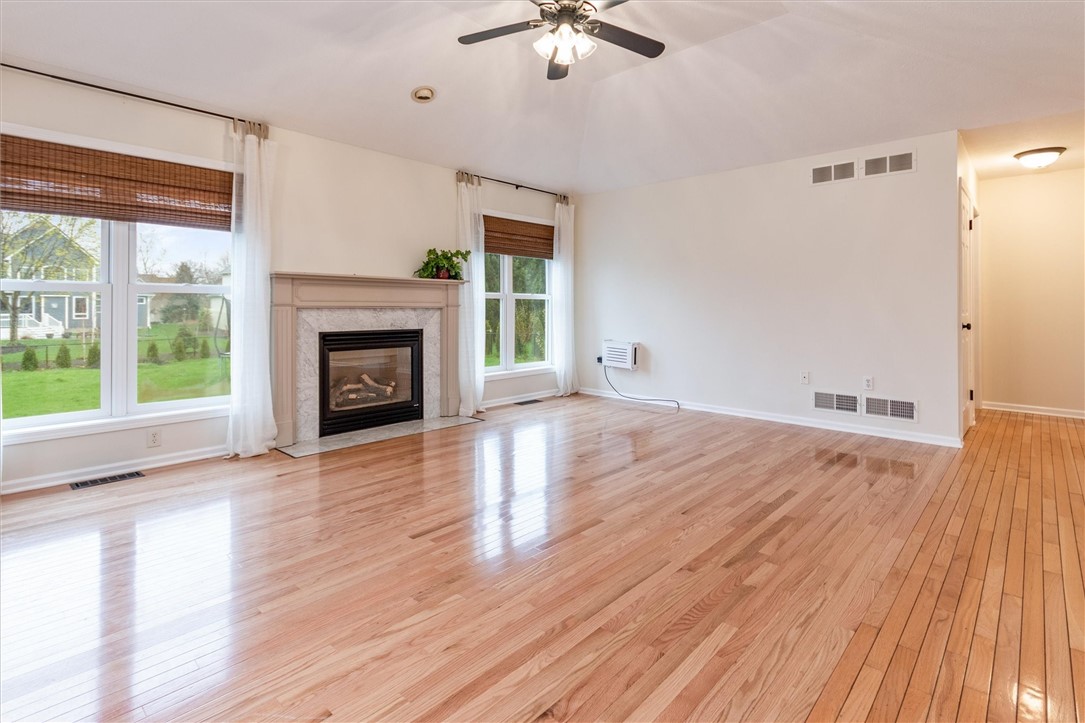 26 Simone Terrace Ter, Penfield, New York image 11