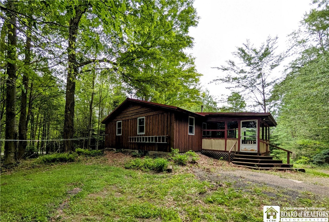 8747 Fredonia Stockton Road