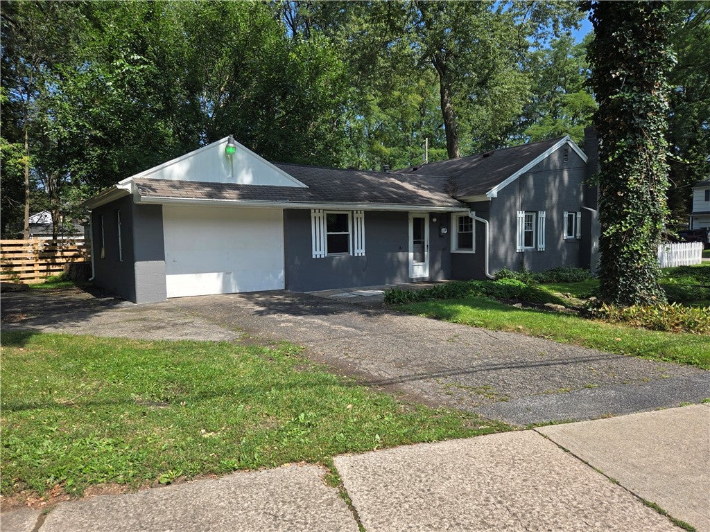 Photo of 41 Campden WAY, Brighton, NY 14610 (MLS # R1714194)