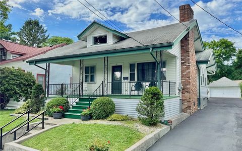 Photo of 18 Madison Avenue, Oneonta, NY 13820 (MLS # R1621146)